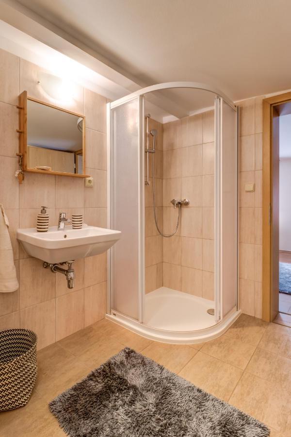 Apartament Africa House Zlin Zewnętrze zdjęcie