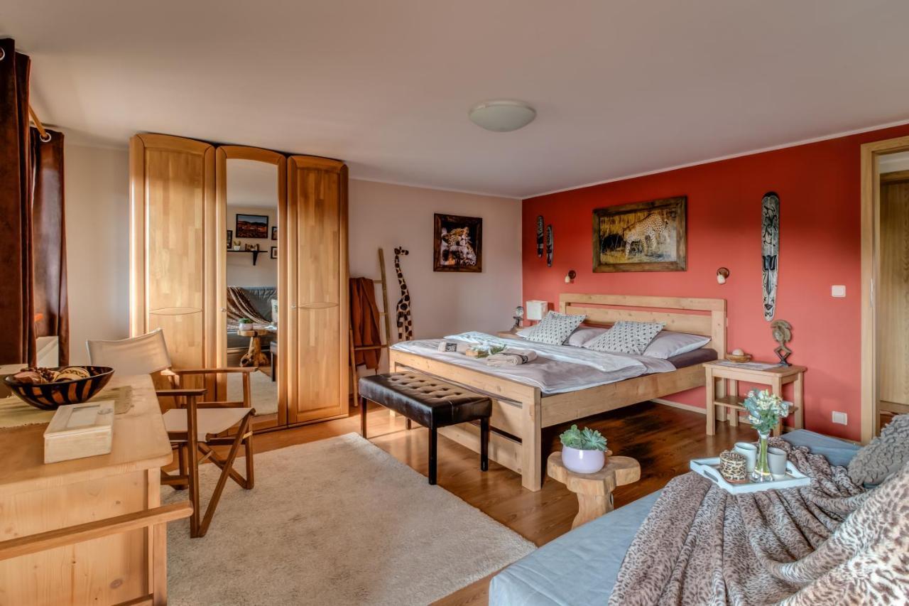 Apartament Africa House Zlin Zewnętrze zdjęcie
